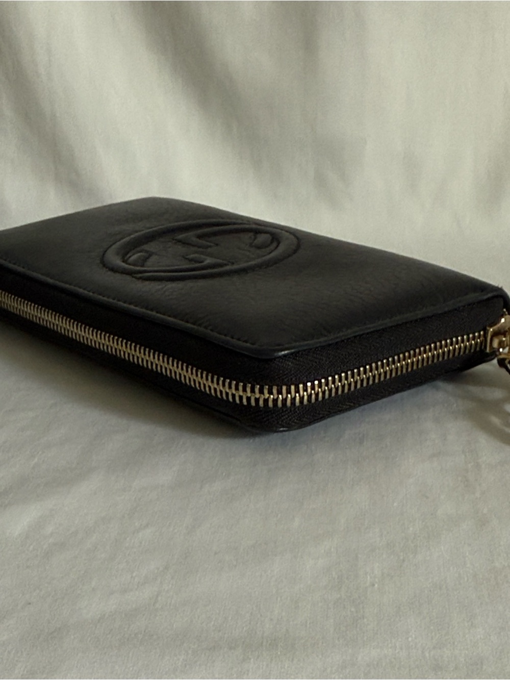 Gucci Soho Zip Around Wallet Black Leather GG Logo Tassel - Picture 8 of 16